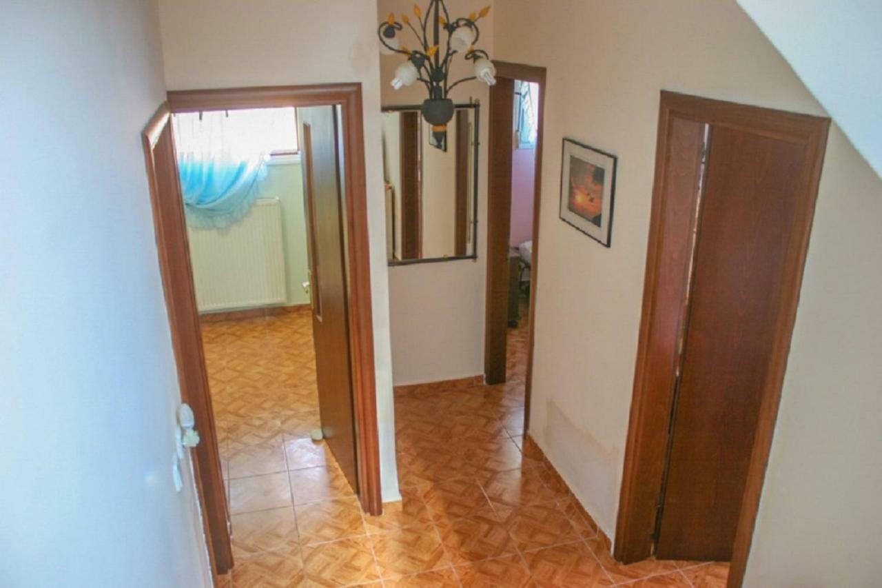 Vanna'S Holiday House Ierissós Ngoại thất bức ảnh