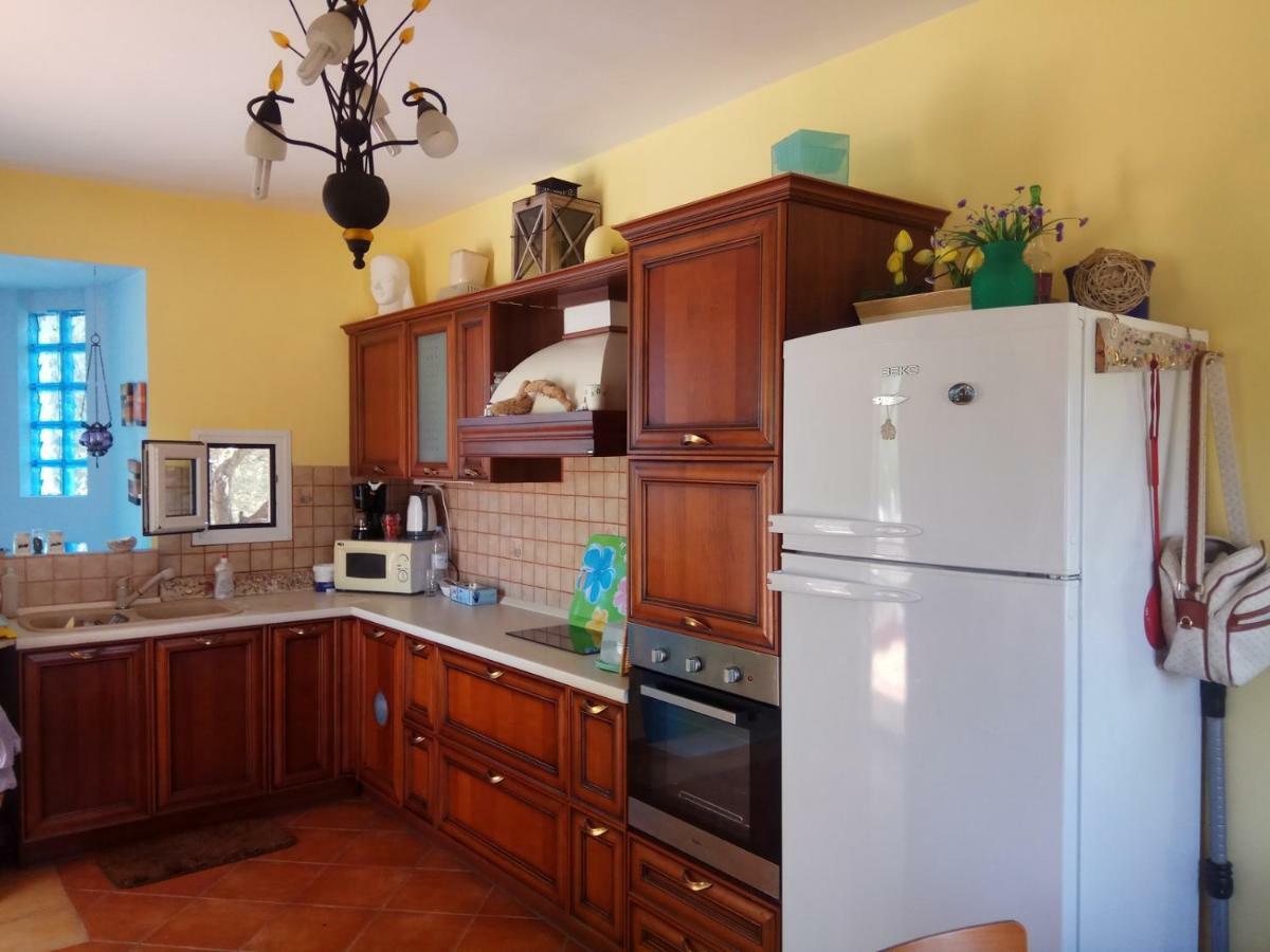 Vanna'S Holiday House Ierissós Ngoại thất bức ảnh